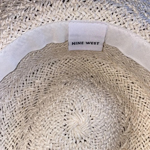 NINE WEST off white straw hat - Picture 5 of 7